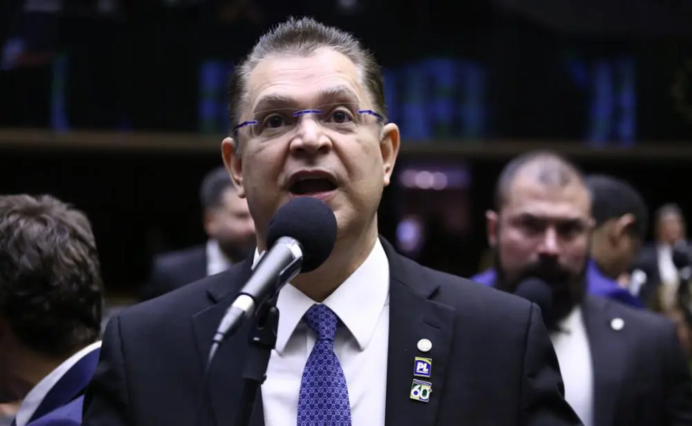 “Não abrirei mão do que o regimento me dá direito”, diz líder do PL sobre comissões