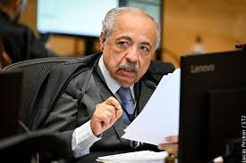 “Racismo reverso”: STJ decide que não há injúria racial contra pessoa branca