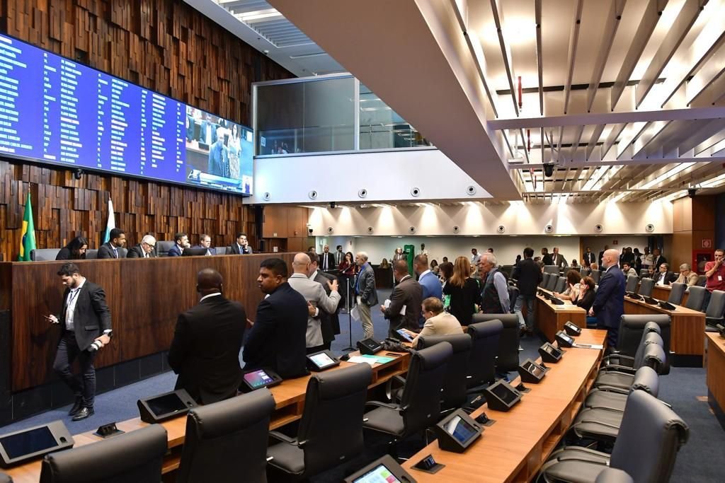 Comissão de transportes da Alerj debate em audiência Pública segurança na BR 040 e nova concessão
