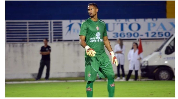 Goleiro Bruno ex-flamengo reforça time amador para disputar campeonato – Por Renato Zanata – Esporte Macaé