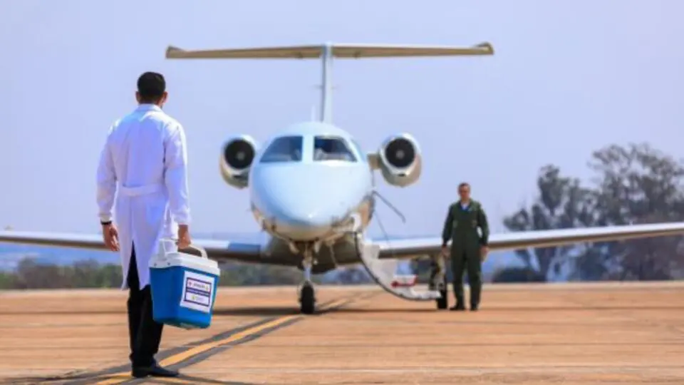 Aviões que transportam órgãos para transplantes podem ficar sem combustível