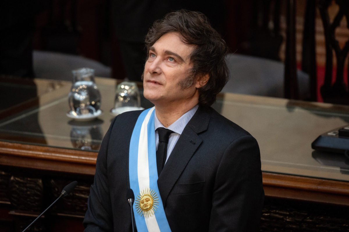 Argentina surpreende o mundo e tem segundo maior crescimento econômico em 2025, impulsionada por reformas de Milei