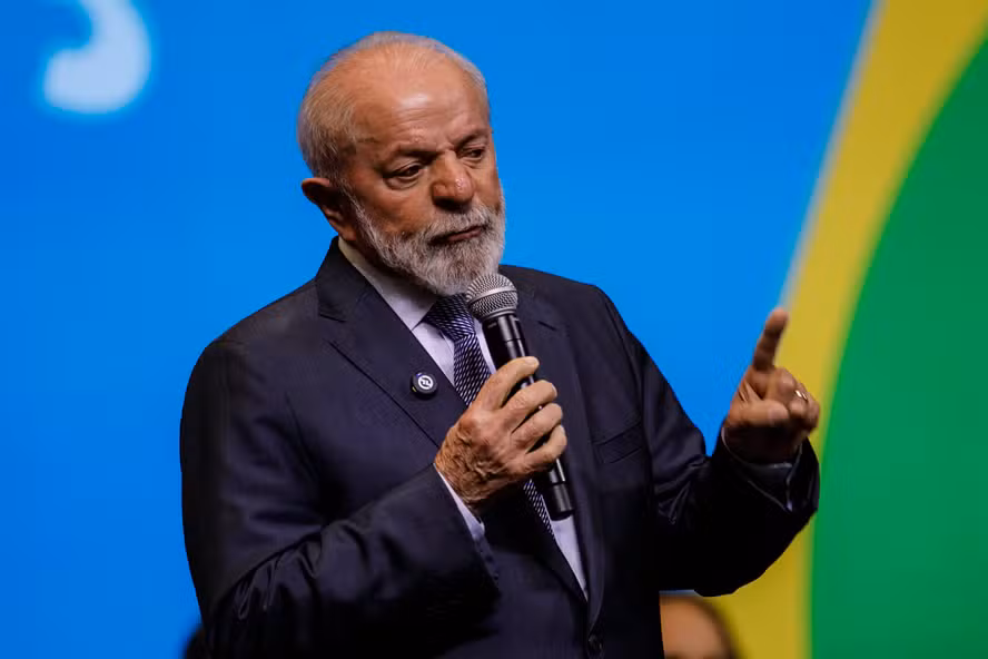 Lula descarta controle de gastos e aposta em medidas que podem elevar rombo