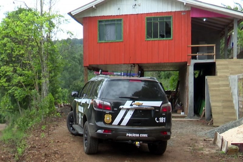 Filho é suspeito de assassinar o pai em casa. – Foto: Roberto Bortolanza/ND