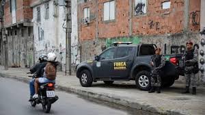 Quando o tráfico mata, ONGs de direitos humanos silenciam