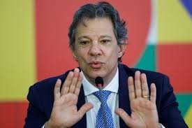 Haddad diz que fiscalização do Pix já existia com limite de R$ 2 mil, agora ampliada para R$ 5 mil