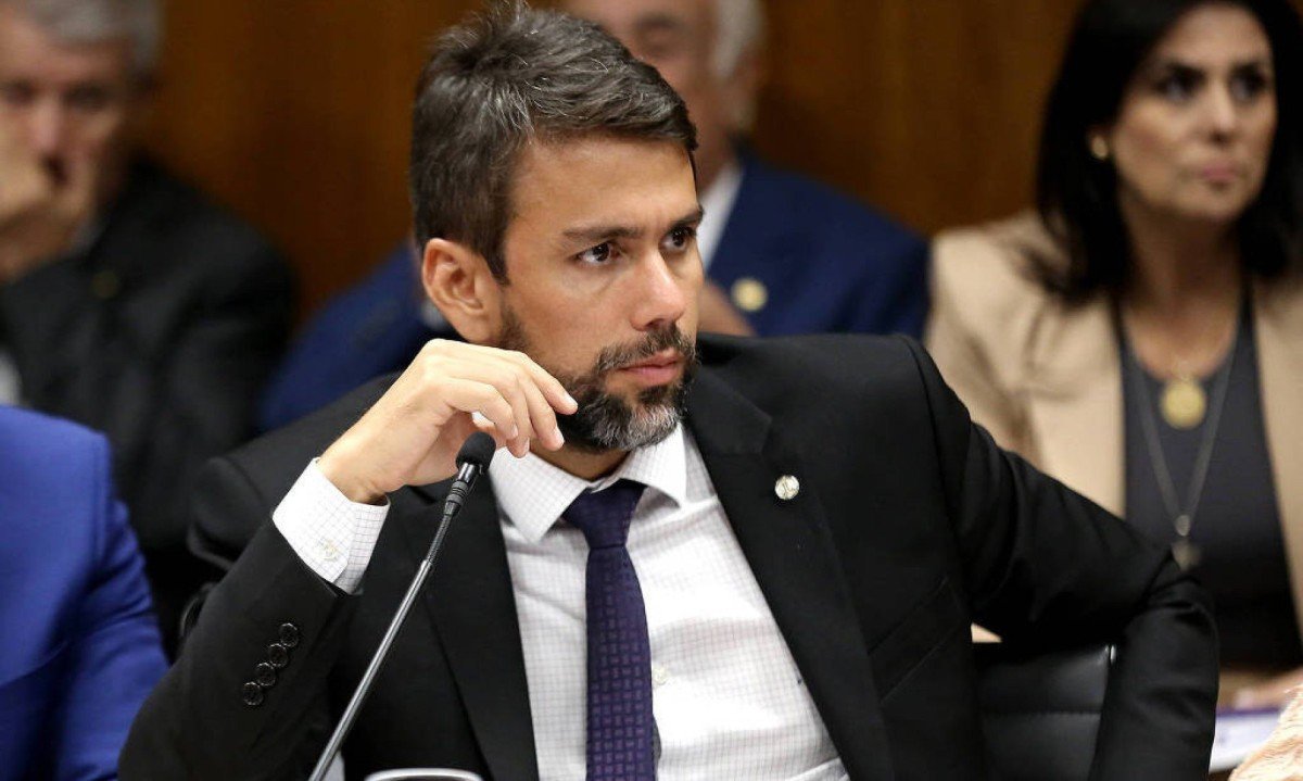Quem é Pedro Lucas, novo ministro das Comunicações de Lula