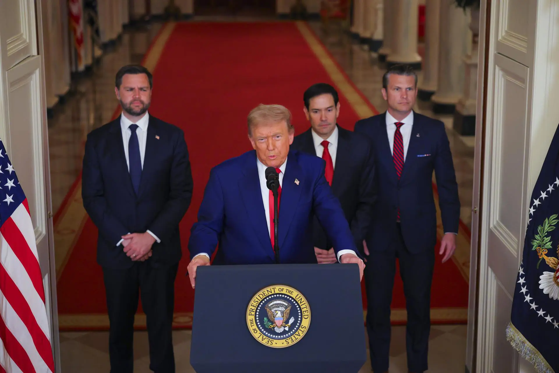 Após atingir instalações nucleares do Irã, Trump dá ultimato: “Se não houver paz, outros alvos serão atacados”